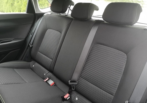 Hyundai i20 cena 67700 przebieg: 33000, rok produkcji 2021 z Śmigiel małe 301